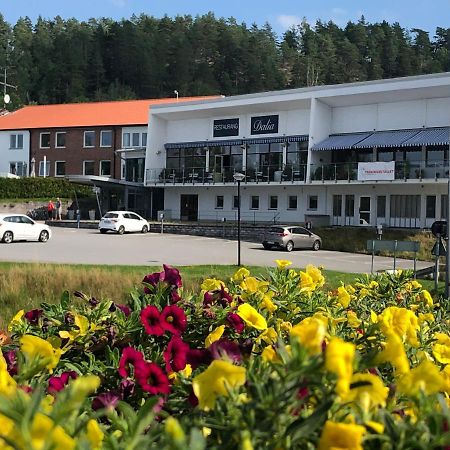 First Hotel Бенгцфорш Екстериор снимка