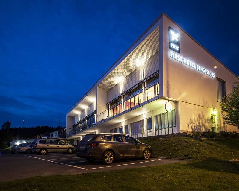 First Hotel Бенгцфорш Екстериор снимка