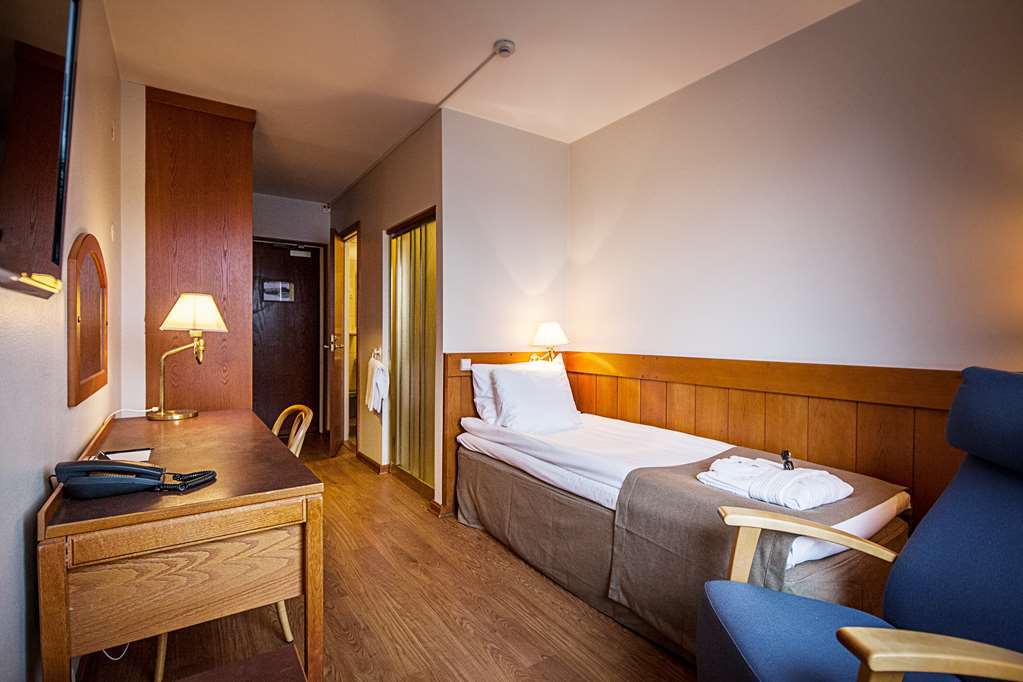 First Hotel Бенгцфорш Стая снимка