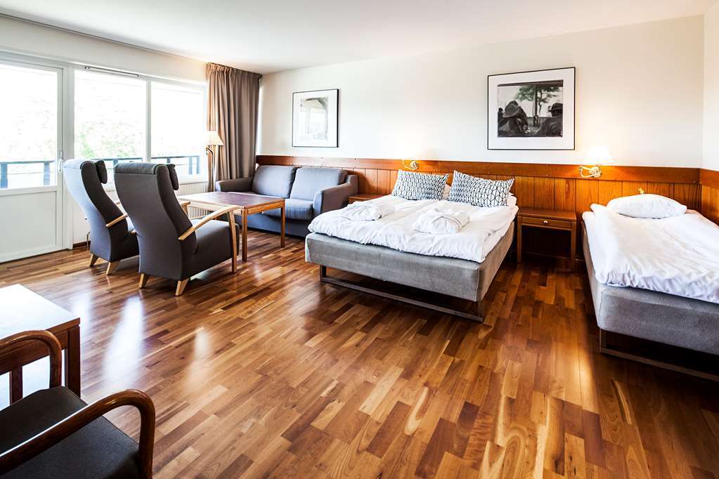 First Hotel Бенгцфорш Стая снимка